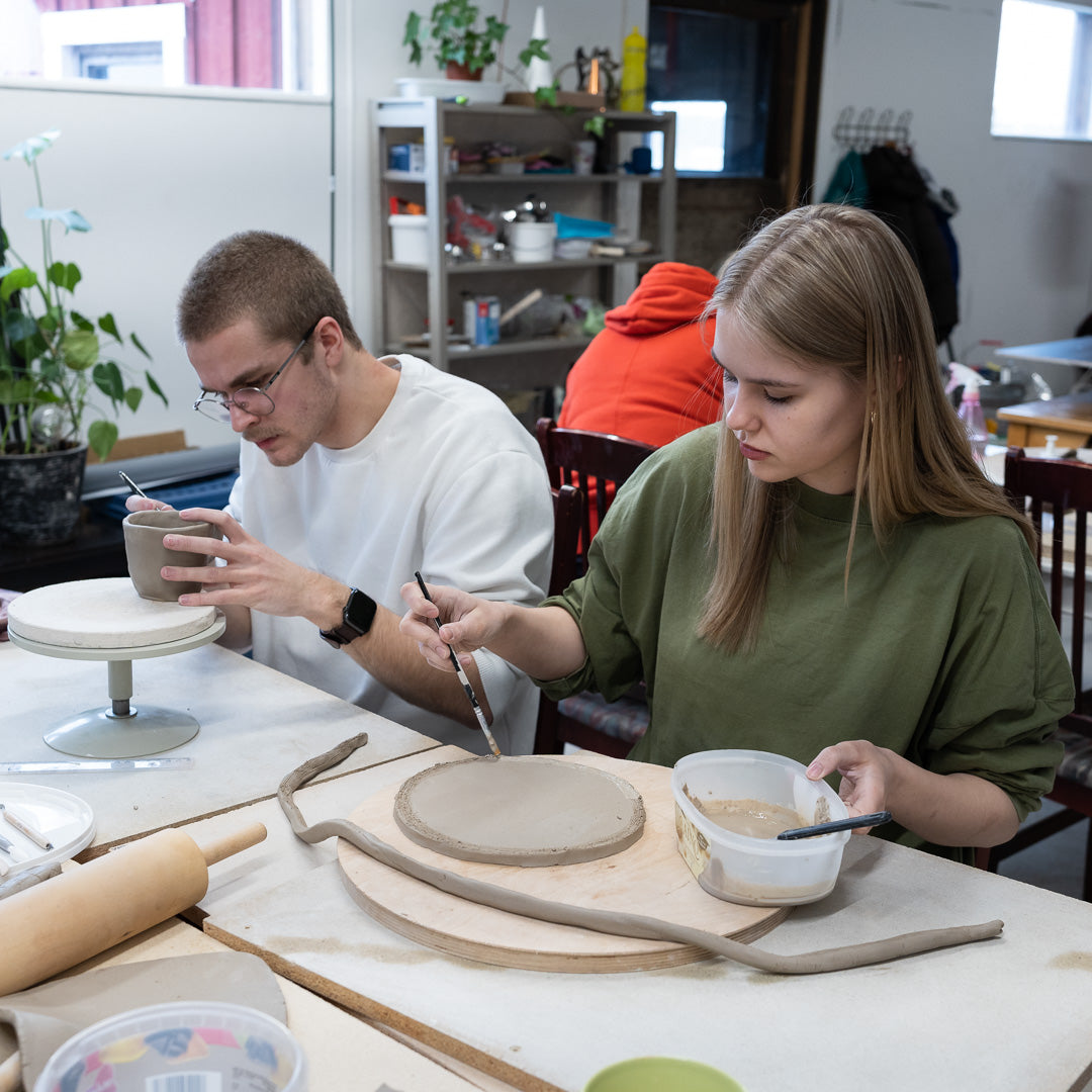 Elämyksellinen keramiikkakurssi omalle ryhmälle