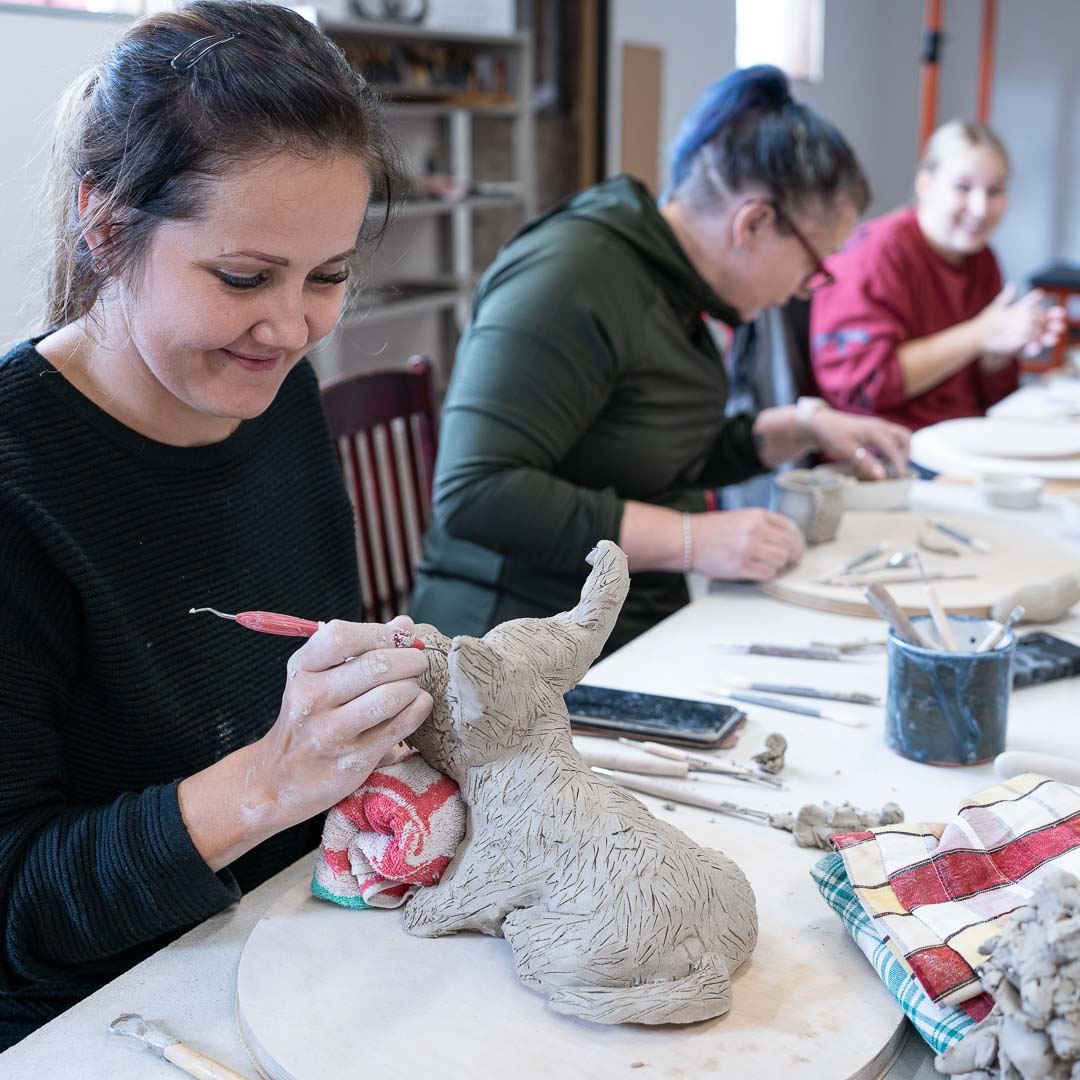 Elämyksellinen keramiikkakurssi omalle ryhmälle